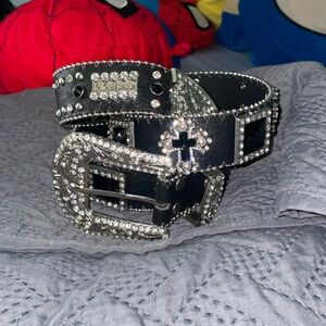 Fake BB Simon belt, measurements in photo and black belt